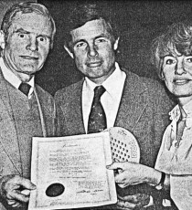 New Jersey Govenor declares March “Platform Tennis Month.” Governor Brendan T. Byrne (left) with APTA President Robert Kingsbury and Executive Director Gloria Dillenbeck
