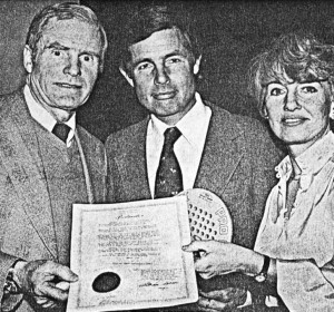 New Jersey Govenor declares March “Platform Tennis Month.” Governor Brendan T. Byrne (left) with APTA President Robert Kingsbury and Executive Director Gloria Dillenbeck